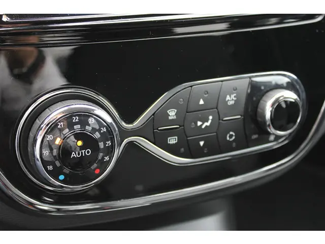 Renault Captur TCe 90 Dynamique 2015 Benzine 23