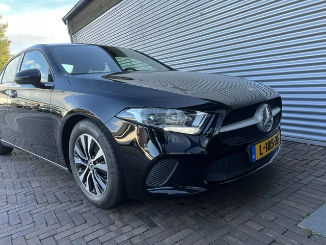 Mercedes-Benz A-Klasse 180 2021 Benzine 20