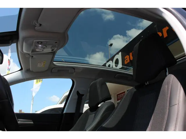 Peugeot 308 1.2 PureTech Allure 2018 Benzine 10