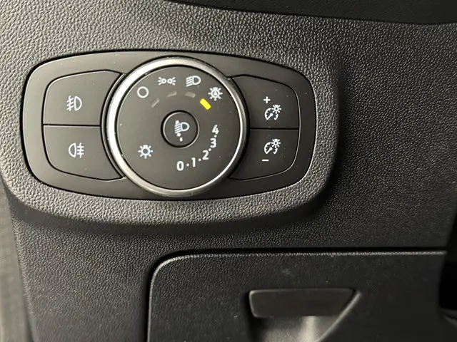 Ford Fiesta 1.0 EcoBoost Hybrid ST-Line 2020 Benzine 26