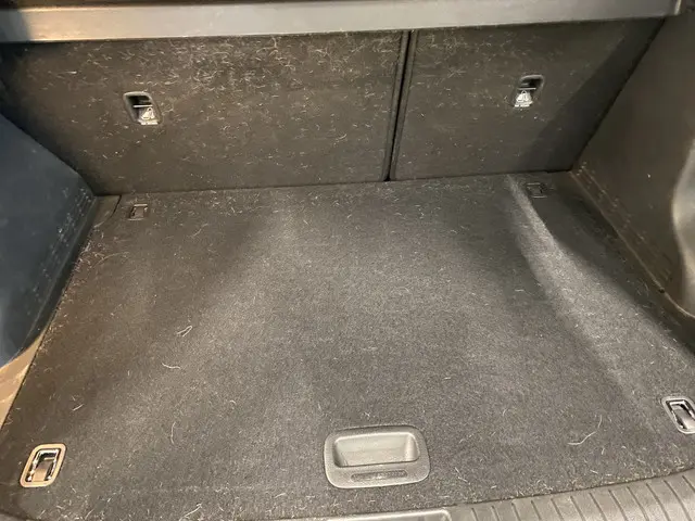 Hyundai Kona 1.6 GDI HEV Fashion 2020 Hybride Benzine 31