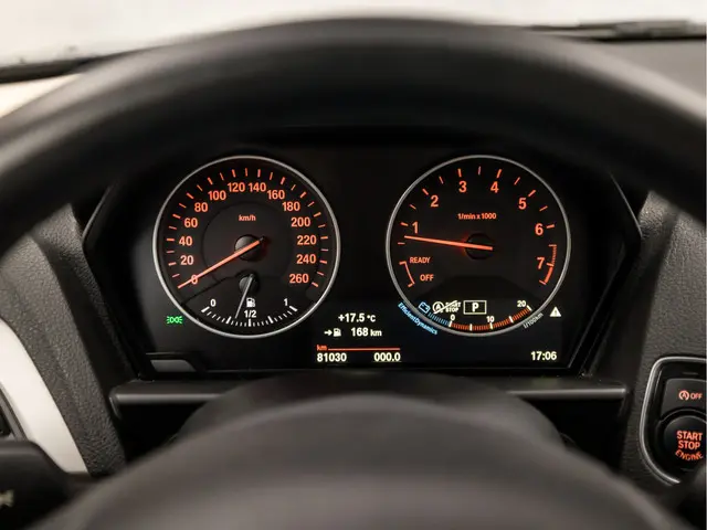 BMW 1 Serie 116i Luxury 2014 Benzine 19