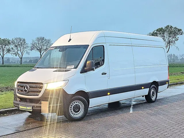 Mercedes-Benz Sprinter 315 2023 Diesel 2