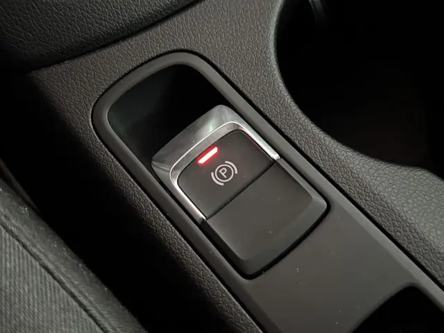 Audi Q3 1.4 TFSI CoD 2015 Benzine 37