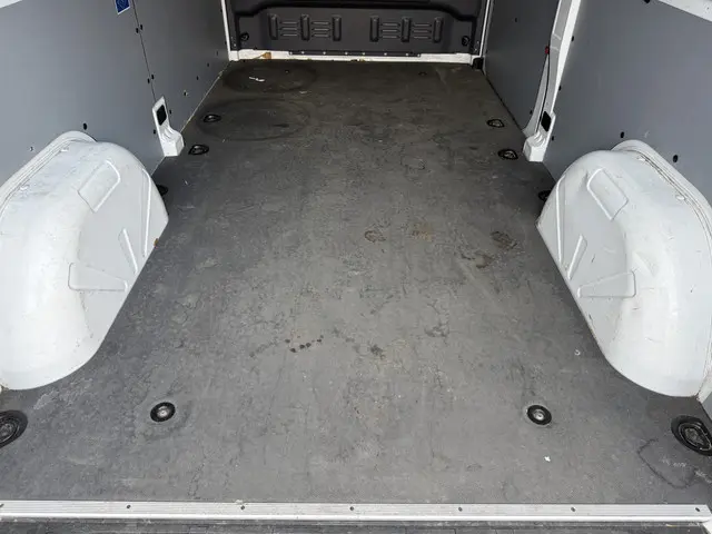 Mercedes-Benz eSprinter 112 2022 Elektrisch 15