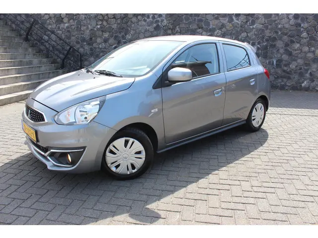 Mitsubishi Space Star 1.0 Cool+ 2019 Benzine 30