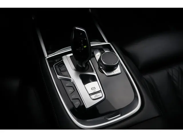 BMW 7 Serie 745e High Executive 2019 Hybride Benzine 40