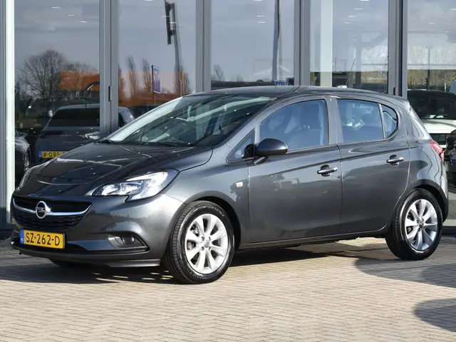 Opel Corsa 1.4 Favourite 2018 Benzine 4