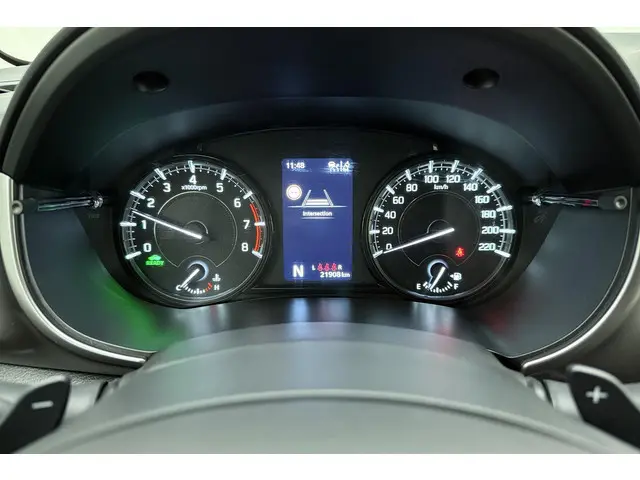 Suzuki Vitara 1.5 Hybrid Select 2025 Hybride Benzine 24