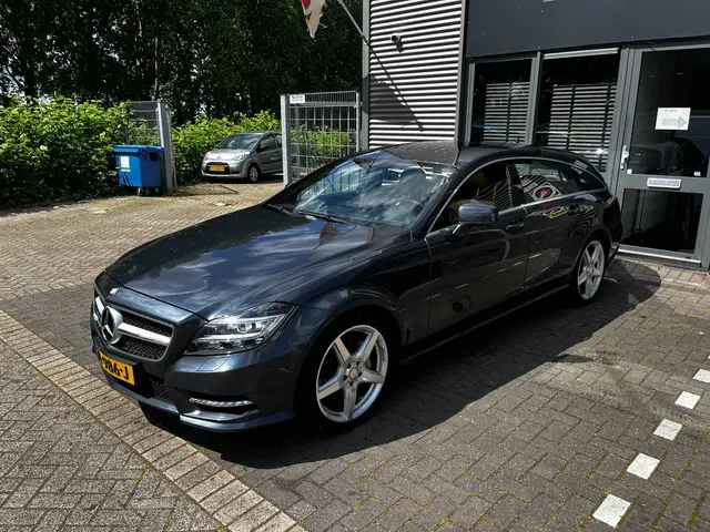Mercedes-Benz CLS Shooting Brake 350 2014 Benzine 5
