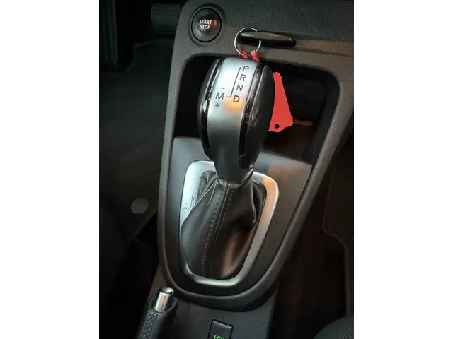 Renault Captur 1.2 TCe Bose 2019 Benzine 13