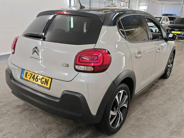 Citroën C3 1.2 PureTech Shine 2021 Benzine 11
