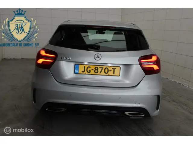 Mercedes-Benz A-Klasse 180 AMG Edition Plus 2016 Benzine 5