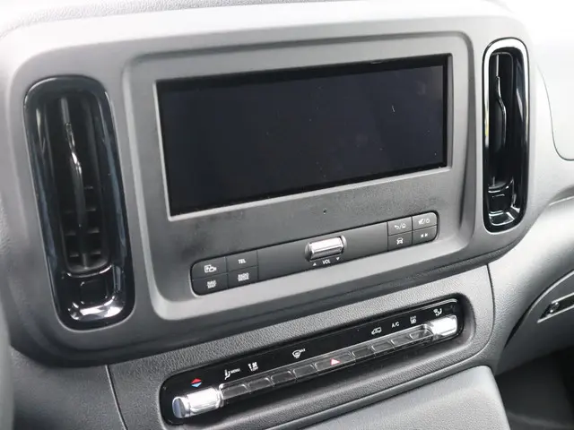 Mercedes-Benz eVito eVito Lang 66 kWh 2024 Elektrisch 14