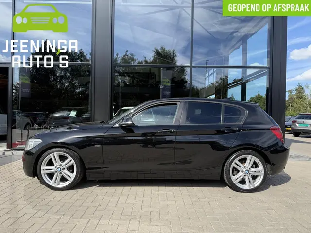 BMW 1 Serie 114i 180pk Executive Upgrade 2013 Benzine 8