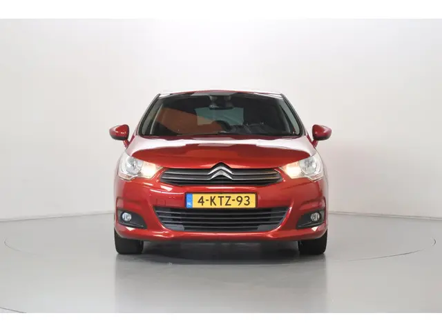 Citroën C4 1.6 VTi Automaat Tendance 2013 Benzine 32