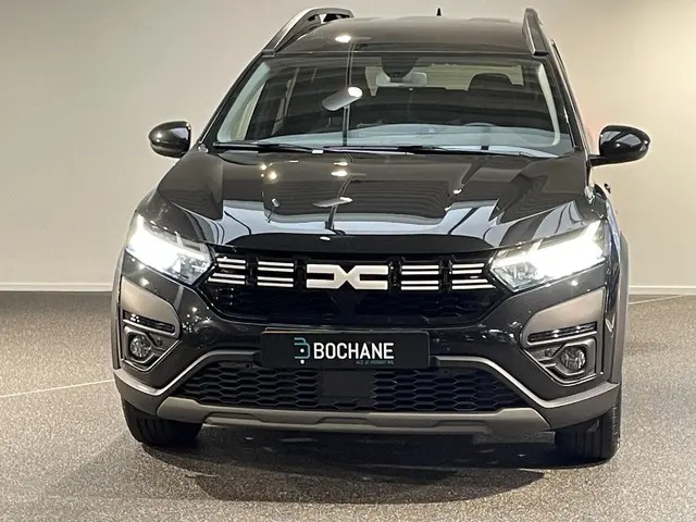 Dacia Jogger 1.0 TCe 110 Extreme 2023 Benzine 16