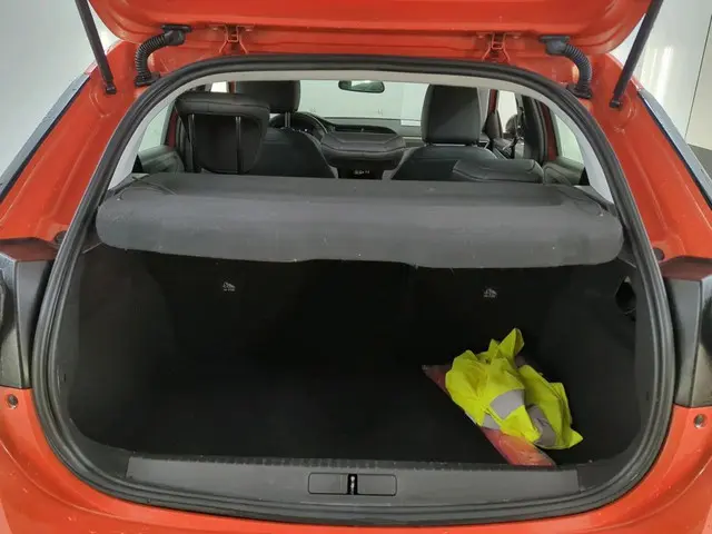 Opel Corsa 1.2 Elegance 2020 Benzine 12