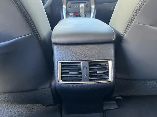 Lexus NX 300h AWD Luxury Line 2015 Hybride Benzine 24