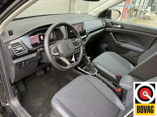 Volkswagen T-Cross 1.0 TSI R-Line Business 2024 Benzine 12