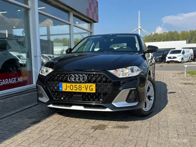Audi A1 citycarver 30 TFSI epic 2020 Benzine
