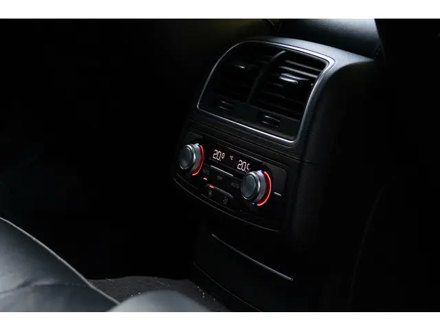 Audi RS6 Avant 4.0 TFSI RS 6 quattro 2015 Benzine 28