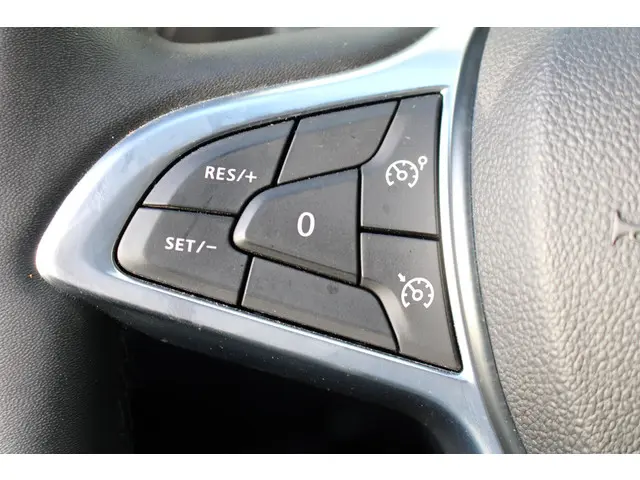 Dacia Duster 1.3 TCe Prestige 2022 Benzine 16