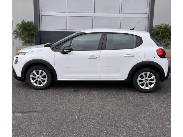Citroën C3 1.2 PureTech C-Series 2023 Benzine 7