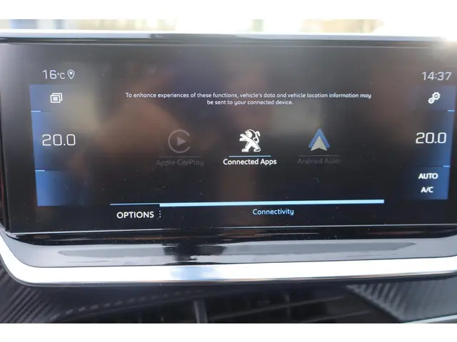 Peugeot 2008 1.2 PureTech GT 2021 Benzine 30