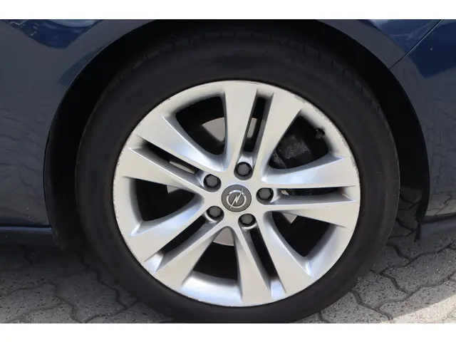 Opel Zafira Tourer 1.4 Cosmo 2012 Benzine 14