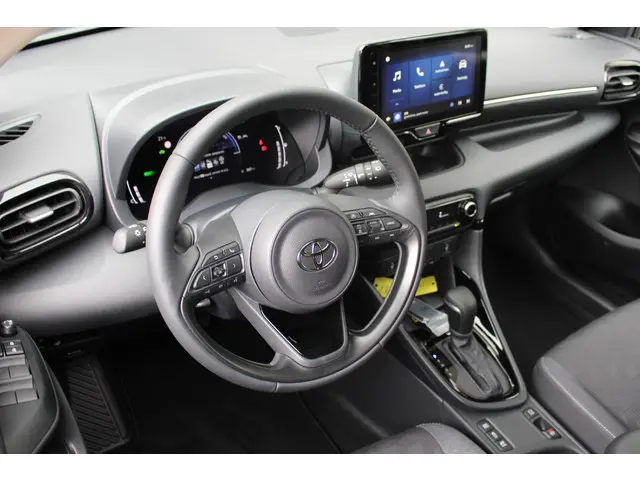 Toyota Yaris 1.5 Hybrid 2025 Hybride Benzine 25