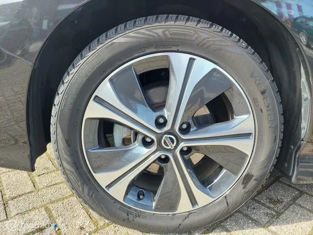 Nissan Leaf 2.ZERO EDITION 40 kWh 2018 Elektrisch 9