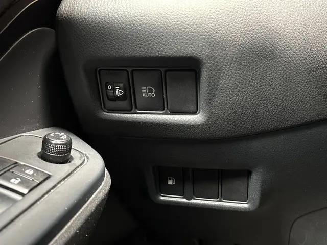 Toyota C-HR 1.8 Hybrid Sport 2019 Hybride Benzine 21