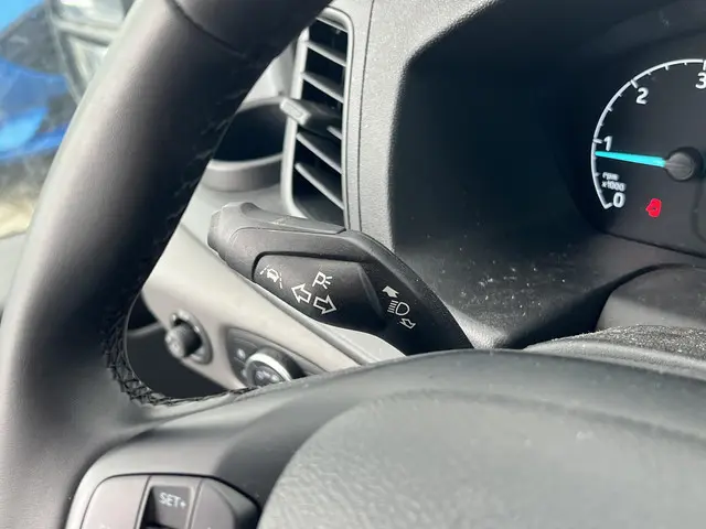 Ford Transit 350 2.0 TDCI L4H1 2024 Diesel 7