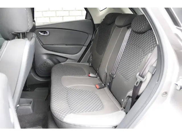 Renault Captur 0.9 TCe Intens 2017 Benzine 8