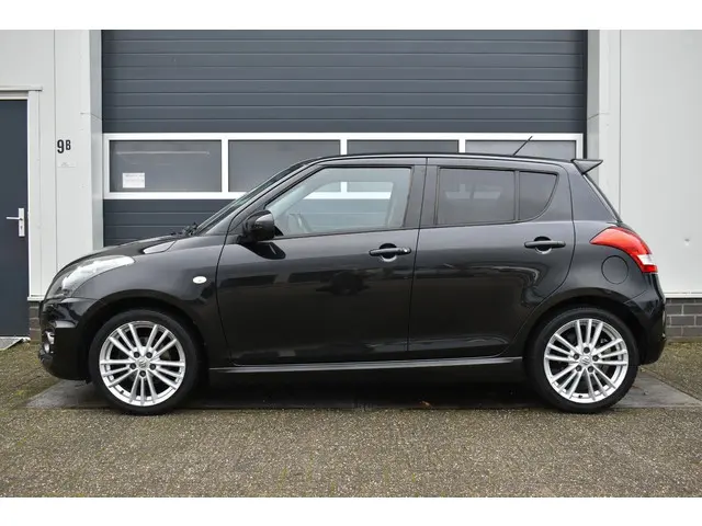 Suzuki Swift 1.6 Sport 2014 Benzine 2
