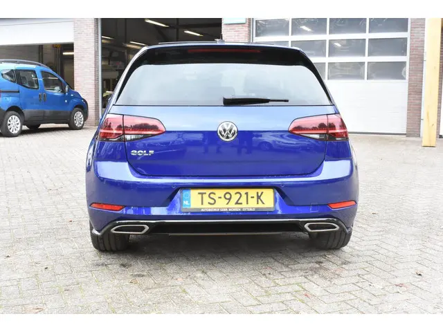 Volkswagen Golf 1.5 TSI Highline Business R 2018 Benzine 5