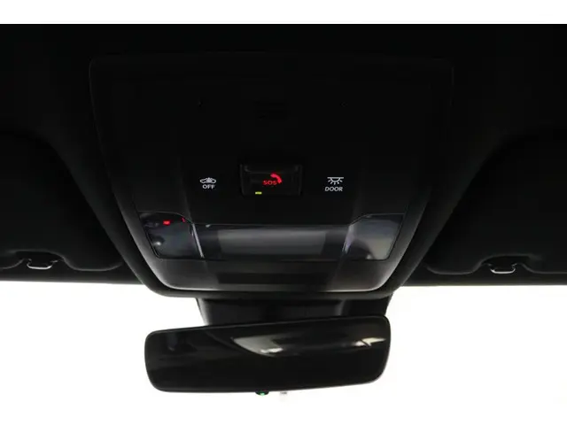 Lexus UX 250h Luxury Line 2022 Hybride Benzine 38