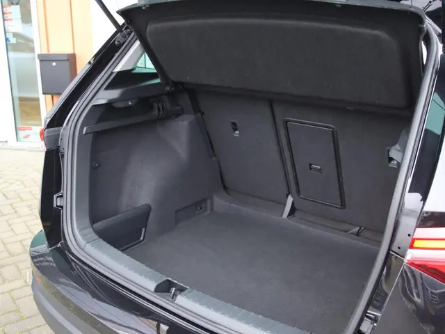 Škoda Karoq 1.0 TSI Ambition | Top Staat!! 2023 Benzine 25