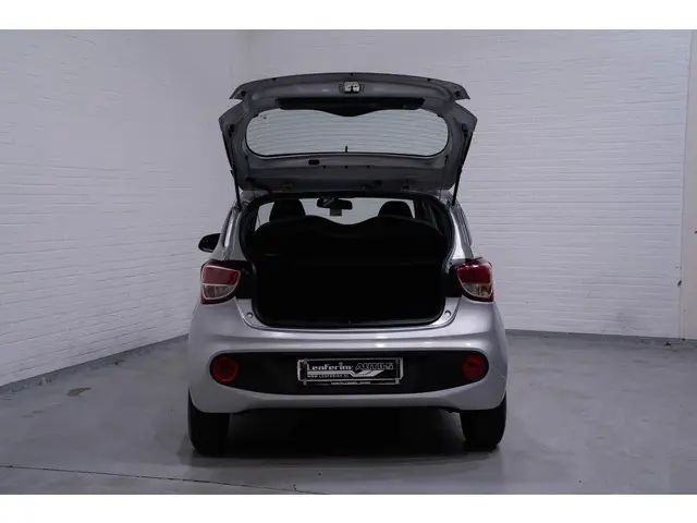 Hyundai i10 1.0i Trend 2018 Benzine 11