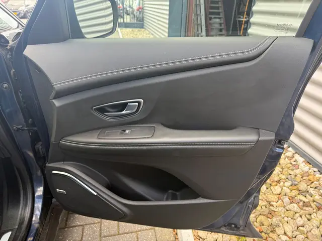 Renault Grand Scénic 1.2 TCe Bose 7p. 2017 Benzine 12