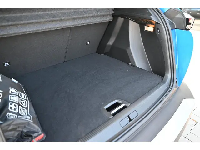 Peugeot 2008 1.2 PureTech Allure Pack 2021 Benzine 8