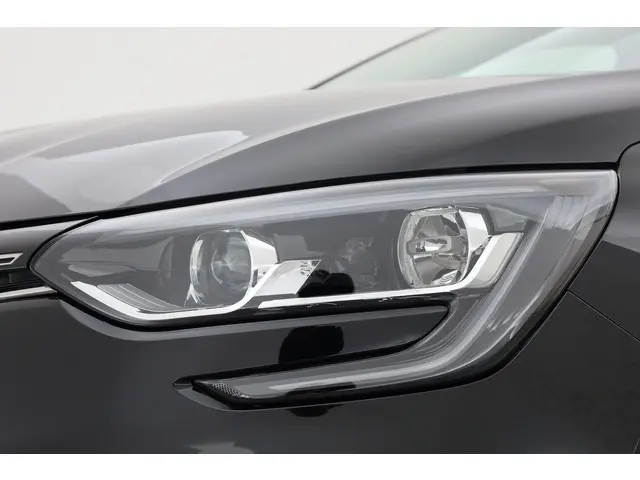 Renault Mégane Estate 1.3 TCe Limited 2020 Benzine 40