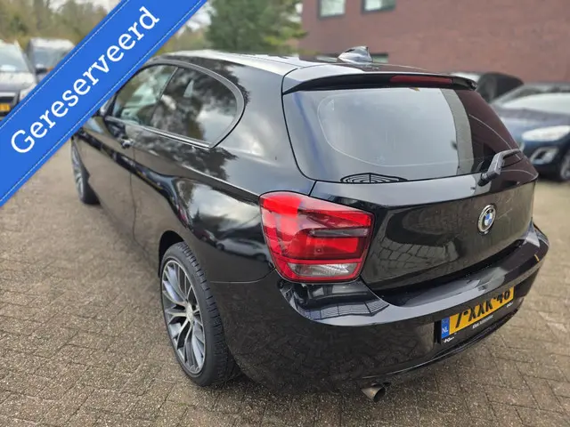 BMW 1 Serie 114i Business Sport Line 2013 Benzine 9