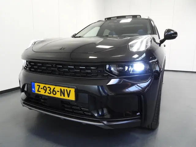 Lynk & Co 01 1.5 PHEV BlackEdition 2024 Hybride Benzine 45