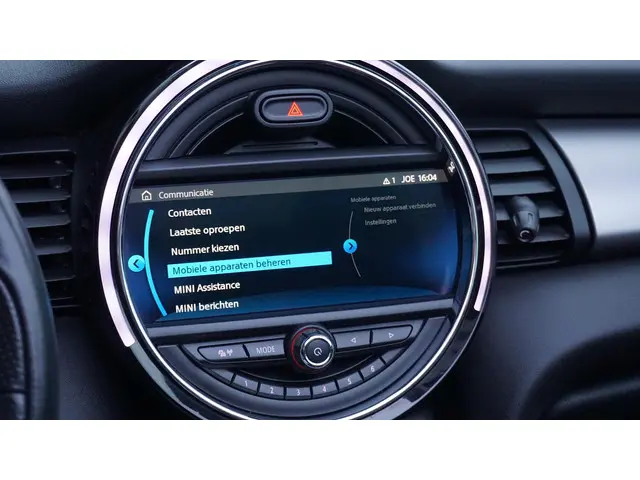 MINI Cooper S Cabrio 2.0 192pk Automaat 2019 Benzine 24
