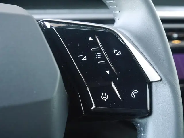 Peugeot e-3008 Allure 73 kWh 2025 Elektrisch 17