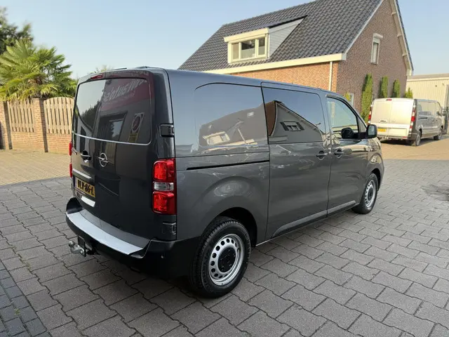 Opel Vivaro 2.0 CDTI L2H1 Selection 2021 Diesel 10