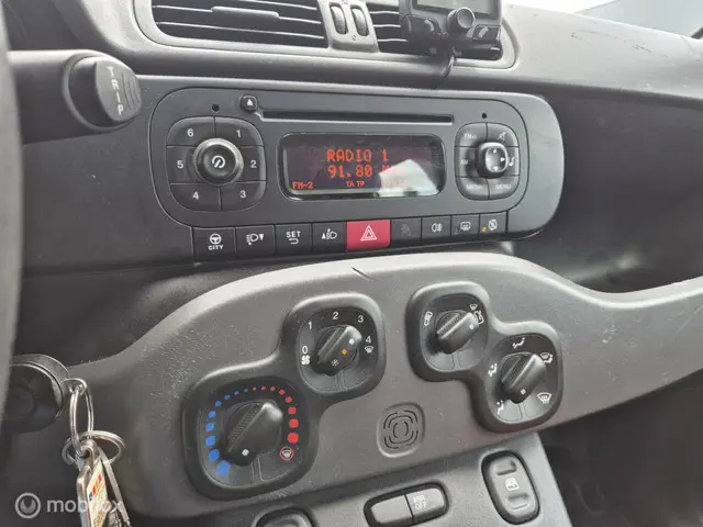 Fiat Panda 0.9 TwinAir Edizione Cool AIRCO 2015 Benzine 11