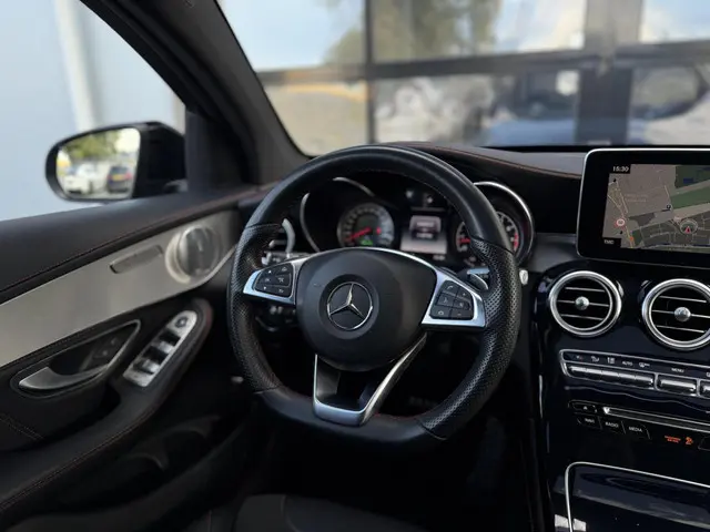 Mercedes-Benz GLC AMG 43 4MATIC 2017 Benzine 16